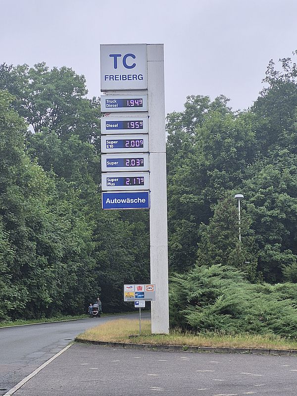 Preissäule an TC Tankstelle Freiberg © Holger Reuter, 2026