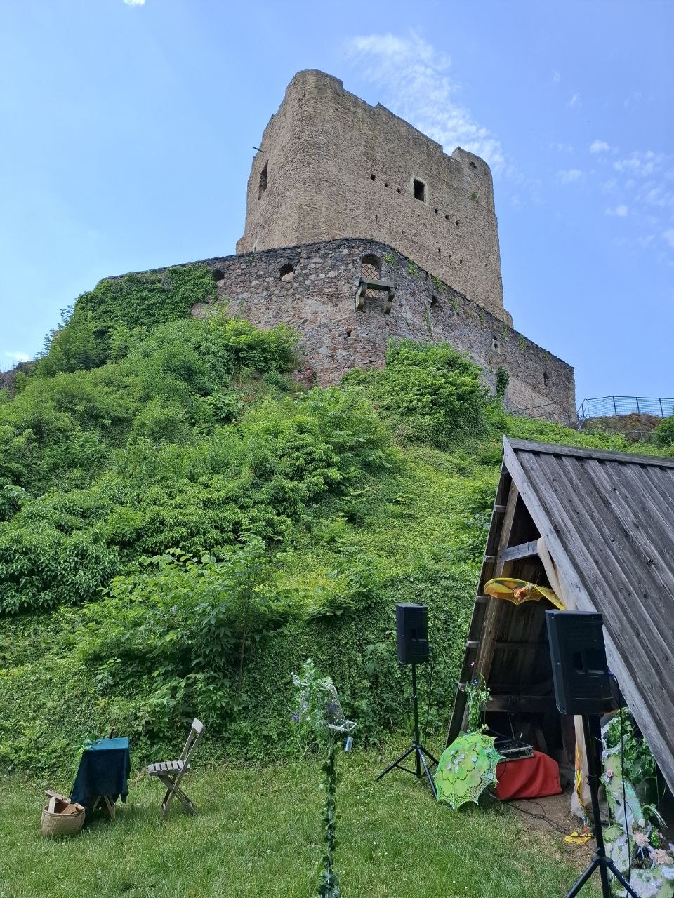 Blick auf den Wohnturm © Marko Winter, 2026